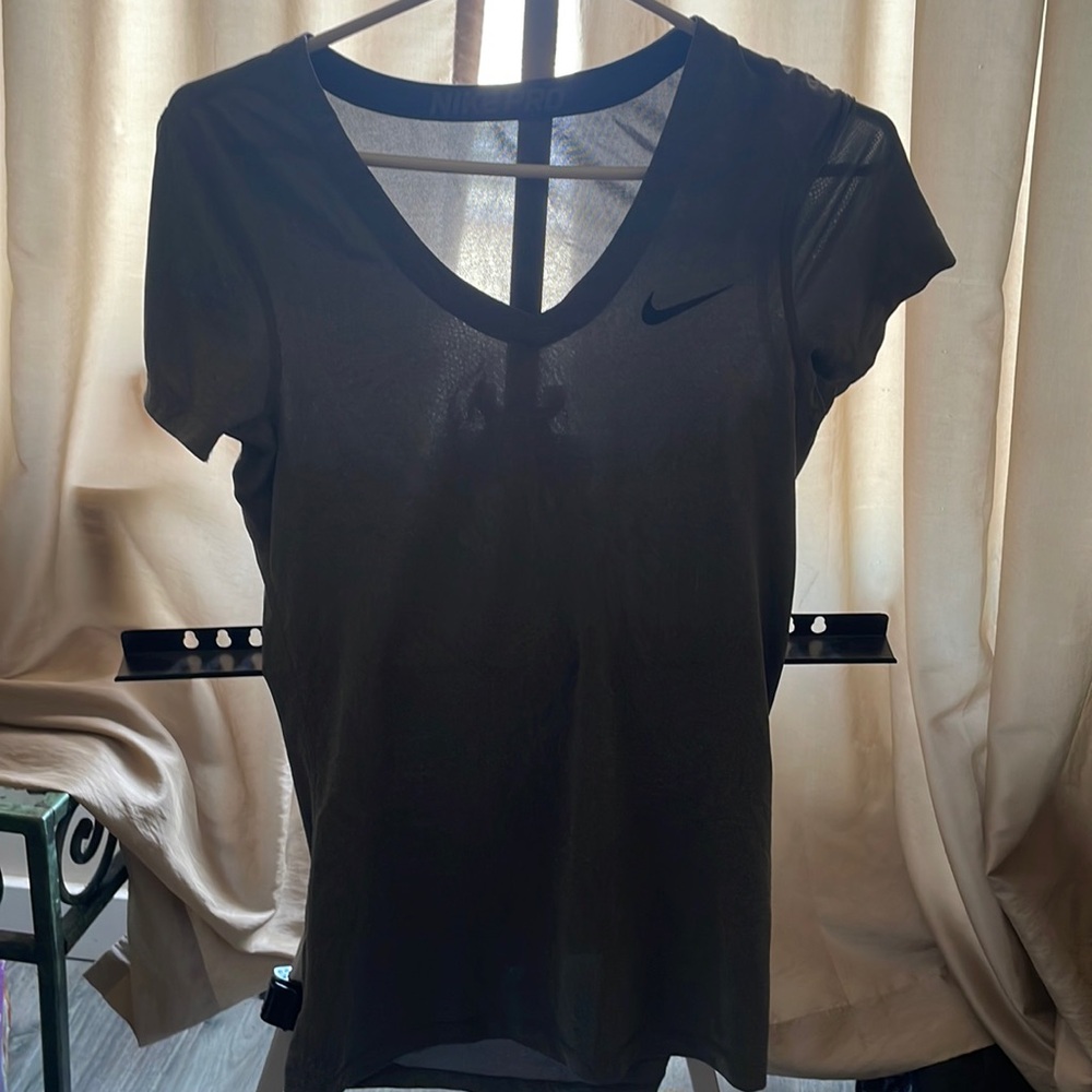 Nike Pro Grey shirt